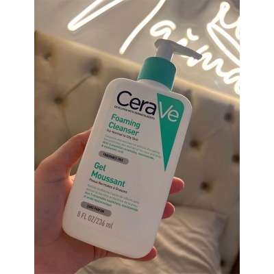 Picture of CeraVe Foaming Cleanser (Gel Moussant) - White