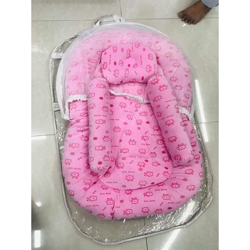 Picture of Newborn Baby Velvet Bedding Set with Mosquito Net