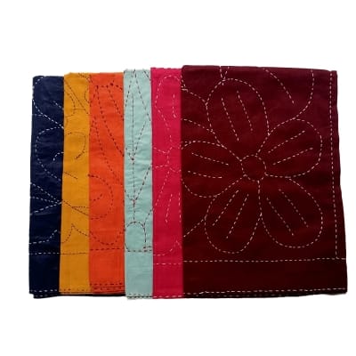 Picture of Premium 6-Piece Newborn Blanket Set with Quilted Patterns