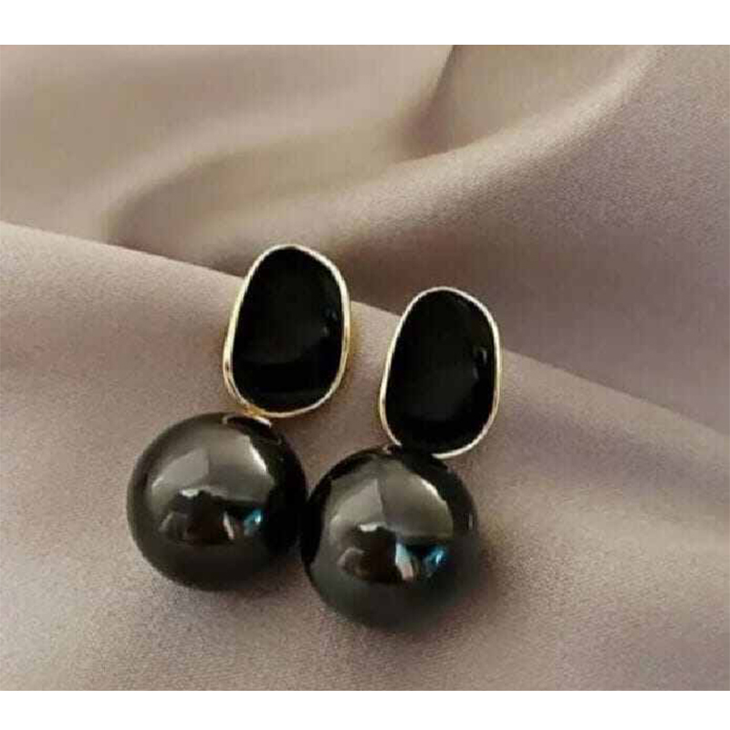 Picture of Korean Elegant Pearl Enamel Earrings for Women - 2 MM
