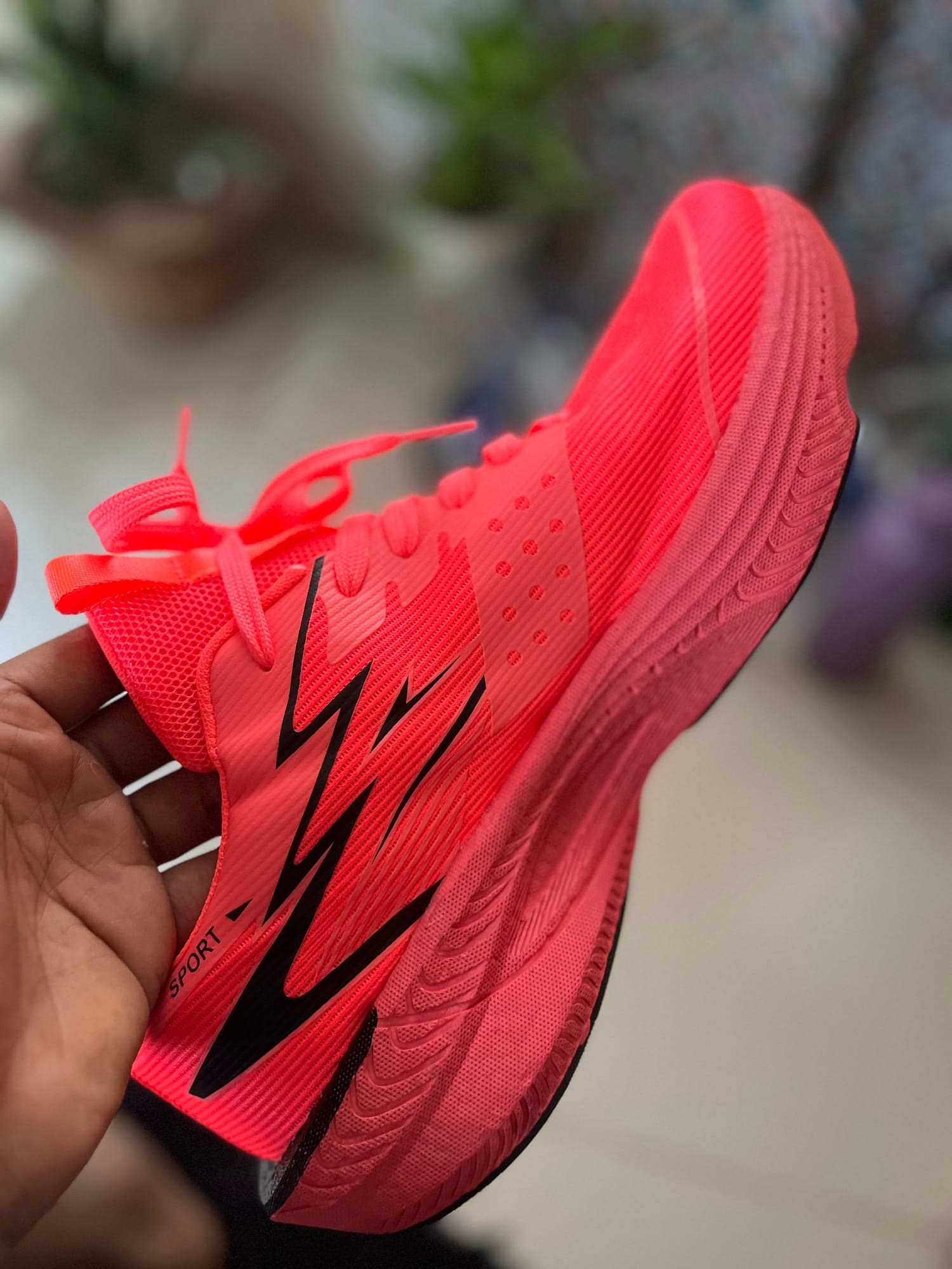 Picture of 28.New Running Shoes with Carbon Plate, Ultra-Light and Resilient, Couple's Shoes, Youth Running Shoes,  Sports Shoes
