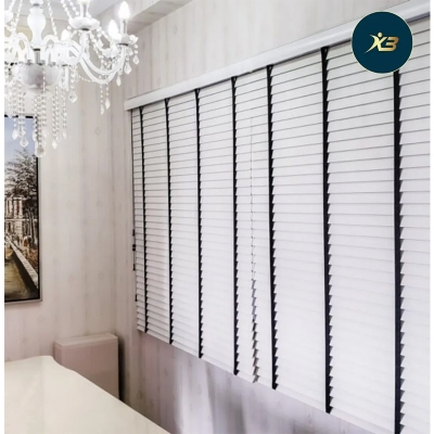 Picture of Aluminium Venetian Blind | White | 6 Feet by 5.5 Feet