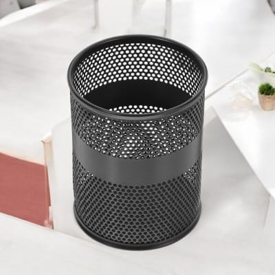 Picture of "Black Metal Mesh Round Pen Holder - Multifunctional Desk Organizer, Durable, Fireproof, High-Temperature Resistant, Coated Finish, 9.5 x 8.5 cm, Ideal for Office & Home, 1 Piece"-Black