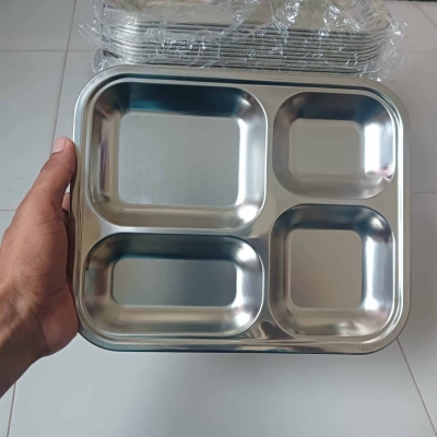 Picture of MollaDepartmental 1 PCS 4 compartment Stainless Steel Cafeteria Tray-Silver