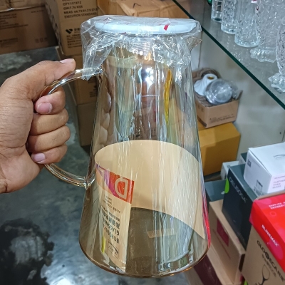 Picture of 1 pcs GPH28HA golden color,1 PCS HEAT-RESISTANT GLASS JUG, GPH28HA, 1900 ML Golden color-Gold