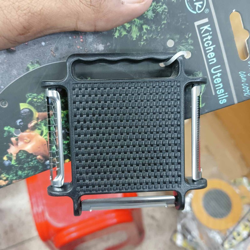Picture of Three-in-one Multifunctional Fruit Peeling Rotary Peeler Household Fruit And Vegetable Peeler Grater Plane-Black