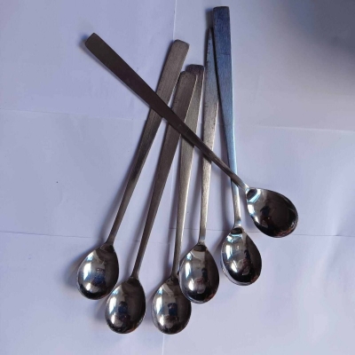 Picture of Long Handle pickling spoon 6 Pieces Stainless Steel Teaspoon Coffee Dessert Mixing Spoon Round Soup Spoon 19cm-Silver