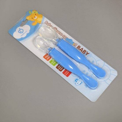 Picture of 2pcs/set feeding supplies BPA free easy carry baby squeezed spoon colorful baby silver spoon silicone baby feeding spoon Multicolor-Multicolor