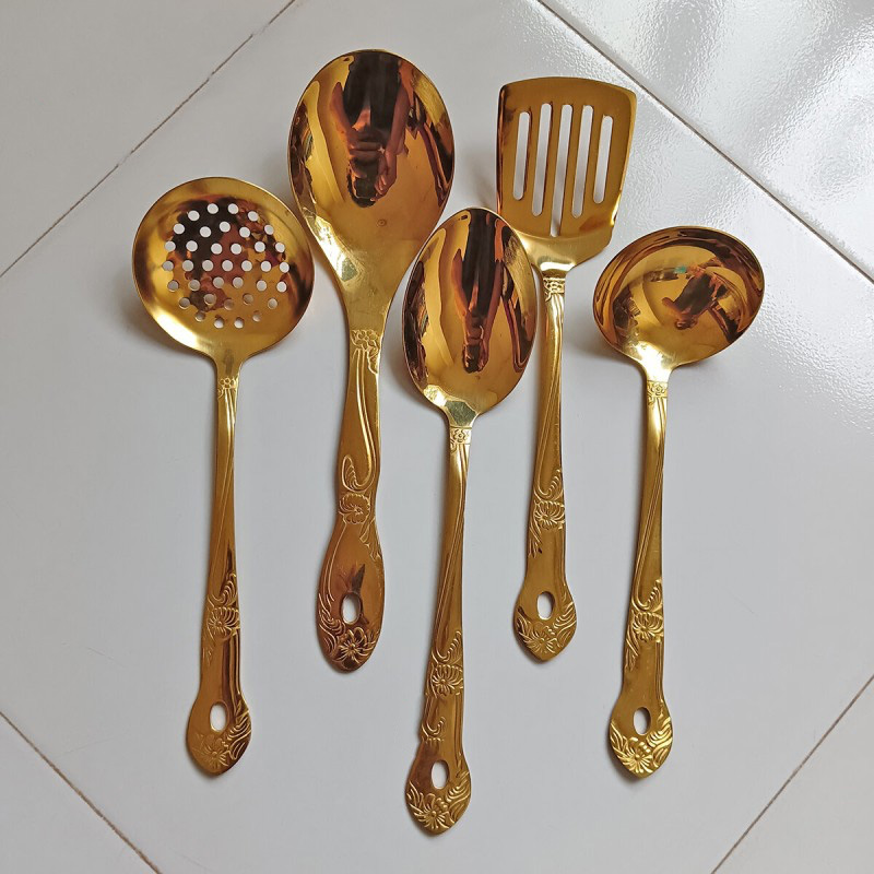 Picture of 1 Pieces Stainless Steel Kitchen Utensil golden color Rice spoon for kitchen 26 cm long Accessories-Gold