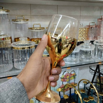 Picture of 7 pcs set European style Red Coke Glass Set Domestic cocacola Decanter European Style Luxury Black water Glasses 1500ml and 320ml Golden color Design-Gold