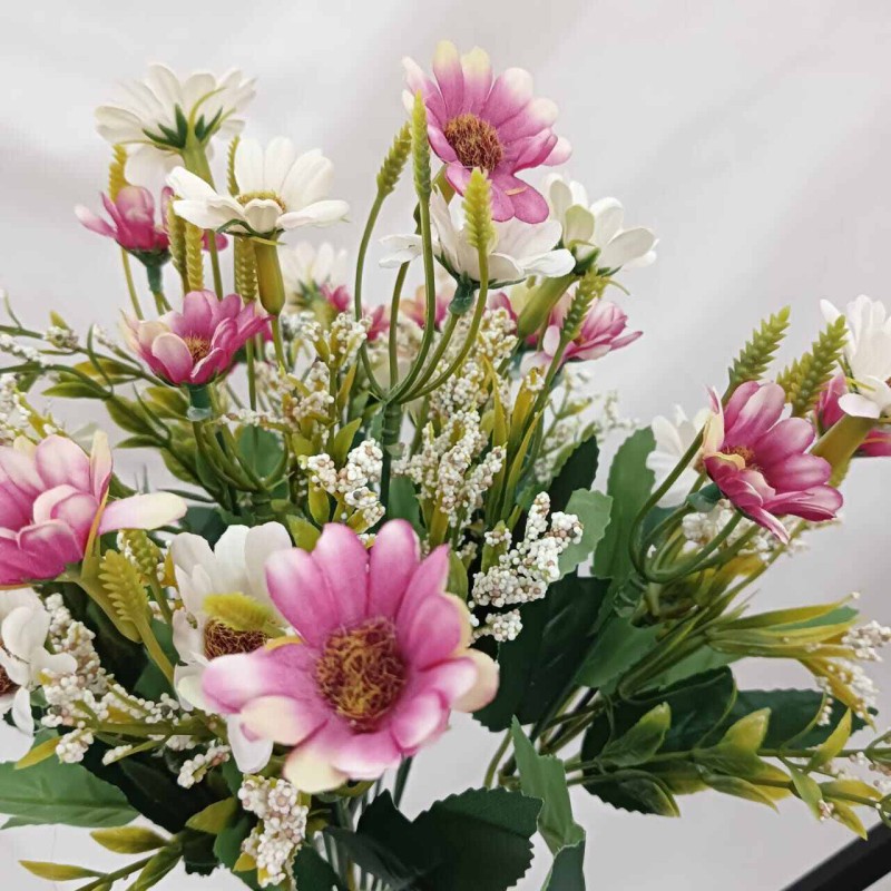 Picture of "Silk Daisy Bride Bouquet with 14 Heads, 12-14 Multicolor Artificial Sunflowers, Glass Vase Included, 48x20 cm, Perfect for Christmas, New Year, and Wedding Decor, Made from Fabric and Plastic."-Multicolor