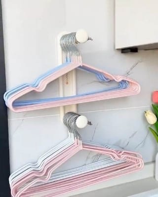 Picture of 5 Pcs Non-Slip Metal Hook Hangers - Multicolor - Cloth Hanger