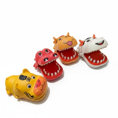 Picture of Interactive Random Animal Finger Biting Toy for Kids, 1 Piece Cartoon Tiger or Crocodile Dentist Game, Durable Plastic Teeth Trick Toy, Perfect Stress Relief Gag Gift and Fun Party Game Favor-Multicolor