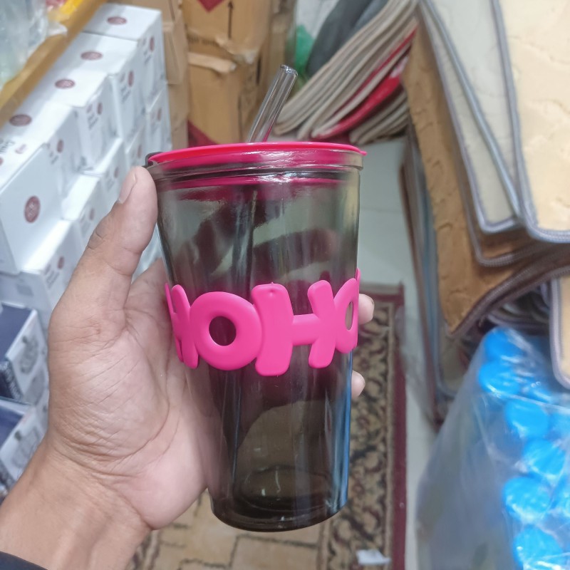 Picture of Glass Reusable Sipper Bottle with Silicone Sleeve Glass Coffee Mug with glass Straw and Leakproof Lid Tumbler for Coffee, Tea, Milk Beverages 450ml blaack-Black