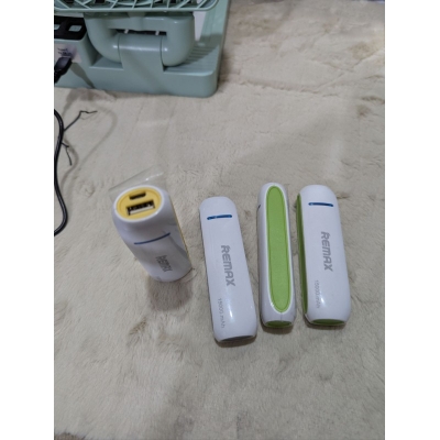 Picture of High capacity 15000mAh portable power case kit for mini USB fans and portable gadgets featuring compact battery storage box with 5V output for small electronic accessories and emergency gadget power solutions.-Multicolor
