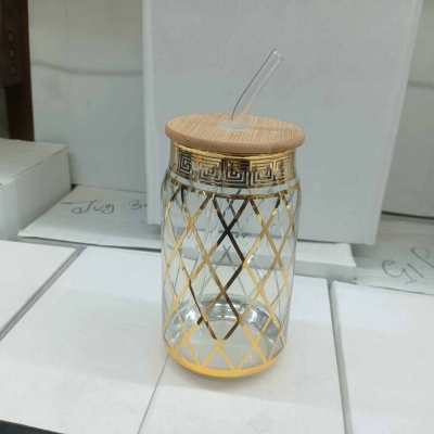 Picture of Modern Printed Can Shaped Glass – 1Pc 400ml Borosilicate Glass with Bamboo Lid & Glass Straw – Lightweight, Durable, Scratch Resistant & Microwave Safe – Perfect for Cold Beverages-Golden