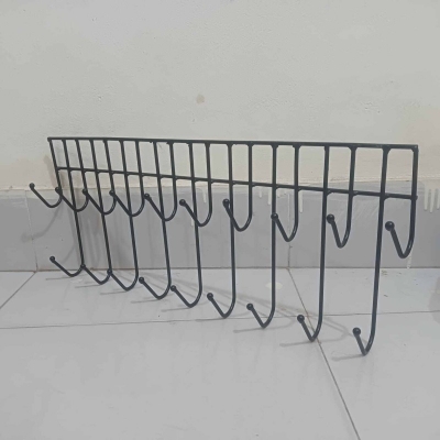 Picture of Over The Door 19-Hook Hanger, Lightweight Iron Coat Rack, Portable, Black Classic Style, 1 Piece, Space-Saving Solution for Clothes, Jackets, Hats, and Accessories Storage-black
