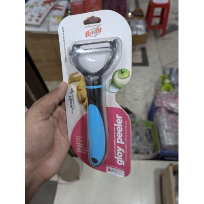 Picture of Bright Glory Professional Y-Shaped Vegetable Peeler with Ultra-Sharp Stainless Steel Blades and Ergonomic Non-Slip Plastic Handle, Perfect High-Efficiency Kitchen Tool for Fast Peeling of Potatoes, Apples, Carrots, and Various Fresh Garden Produce.-Multicolor