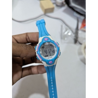 Picture of WR30M Kids Digital Sports Watch Waterproof Blue White Rubber Strap for Boys Girls with LED Backlight Alarm Stopwatch Function Durable Daily Timekeeping Wristwatch Ideal Gift for Active Children Outdoor Sports Use.-Blue