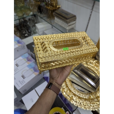 Picture of Luxury Gold Tissue Box Holder Elegant European Style Metal Decorative Paper Napkin Case for Home Office Dining Table Living Room Vanity Decor High Quality Gold Plated Rectangular Stylish Facial Tissue Cover.-Gold
