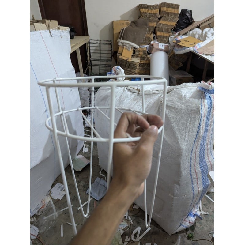Picture of Modern White Metal Round Plant Stand and Flower Pot Holder for Indoor and Outdoor Home Decor, Durable Iron Garden Display Rack with Stylish Hairpin Legs, Perfect for Living Room and Balcony Decoration-Multicolor