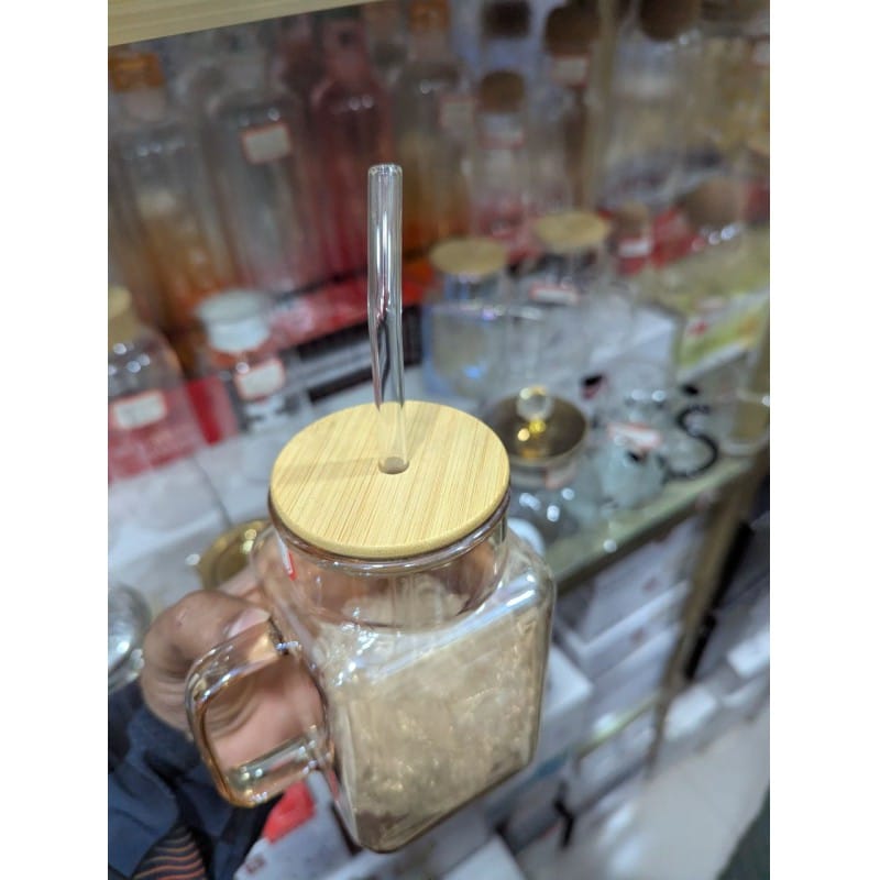 Picture of Premium Square Glass Cup Tumbler with Eco-Friendly Bamboo Lid and Reusable Glass Straw, 20oz Large Capacity Borosilicate Drinking Mug with Handle for Iced Coffee, Fresh Juice, Smoothies, and Hot or Cold Drinks.-Gold