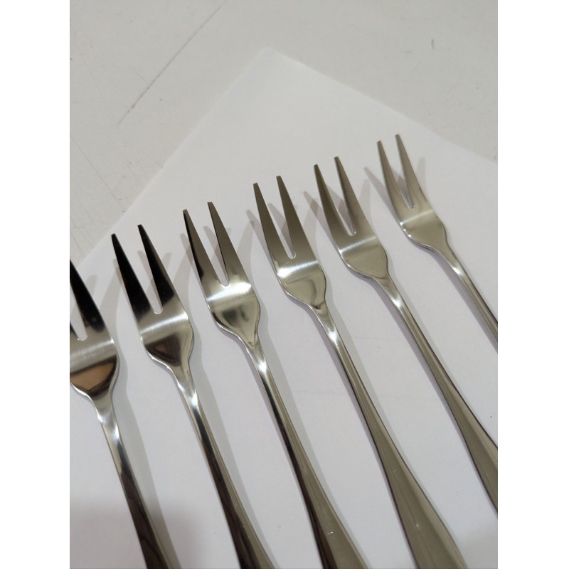 Picture of Premium Stainless Steel Two Prong Fruit Dessert Forks Set - Elegant Bistro Cocktail Appetizer Tasting Cutlery For Home Party Catering-Silver