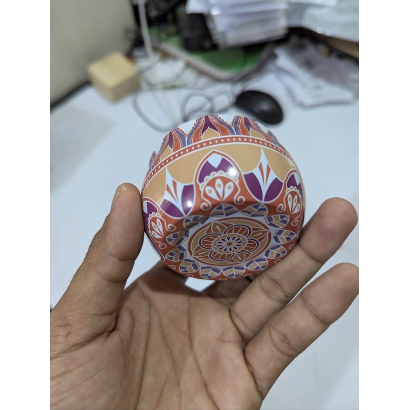 Picture of Premium Lavender Scented Soy Wax Candle in Decorative Mandala Metal Tin Jar with Lid, Long Lasting Aromatherapy for Stress Relief, Relaxation, Home Decor, Meditation, Yoga, and Perfect Gift for Women.-Multicolor