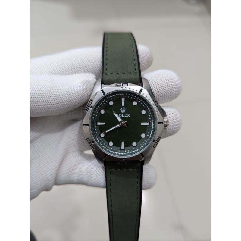 Picture of Premium Men's Green Dial Sports Watch with Silver Stainless Steel Case and Durable Green Leather Strap, Waterproof Quartz Movement, Perfect for Casual and Formal Occasions, Stylish Men's Fashion Accessory Gift.-Green