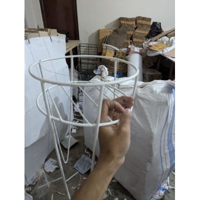 Picture of Modern White Metal Round Plant Stand and Flower Pot Holder for Indoor and Outdoor Home Decor, Durable Iron Garden Display Rack with Stylish Hairpin Legs, Perfect for Living Room and Balcony Decoration-Multicolor