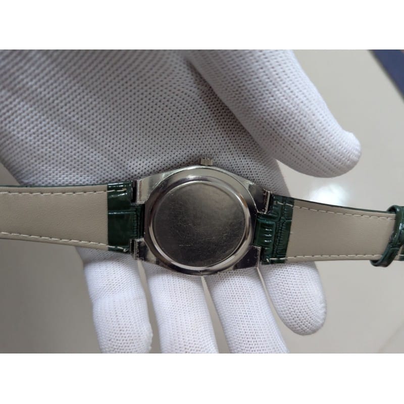 Picture of Men's Quartz Watch with Premium Green Leather Strap, Rose Gold Bezel, and Olive Green Dial Business Fashion Wristwatch Featuring Luminous Hands, Date Week Display, and Daily Water Resistance Features.-Green