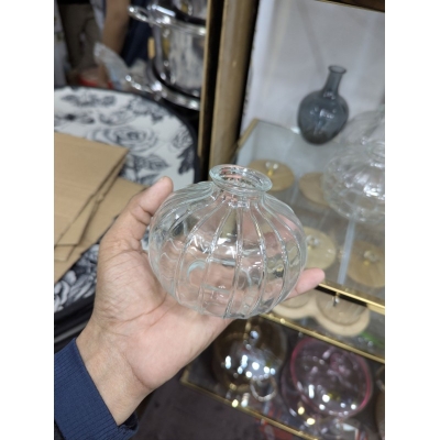 Picture of Elegant Clear Ribbed Glass Balloon Vase for Modern Home Decor Minimalist Round Bud Vase for Single Stems Hand Blown Decorative Glassware Centerpiece for Living Room Dining Table and Luxury Wedding Events.-Multicolor