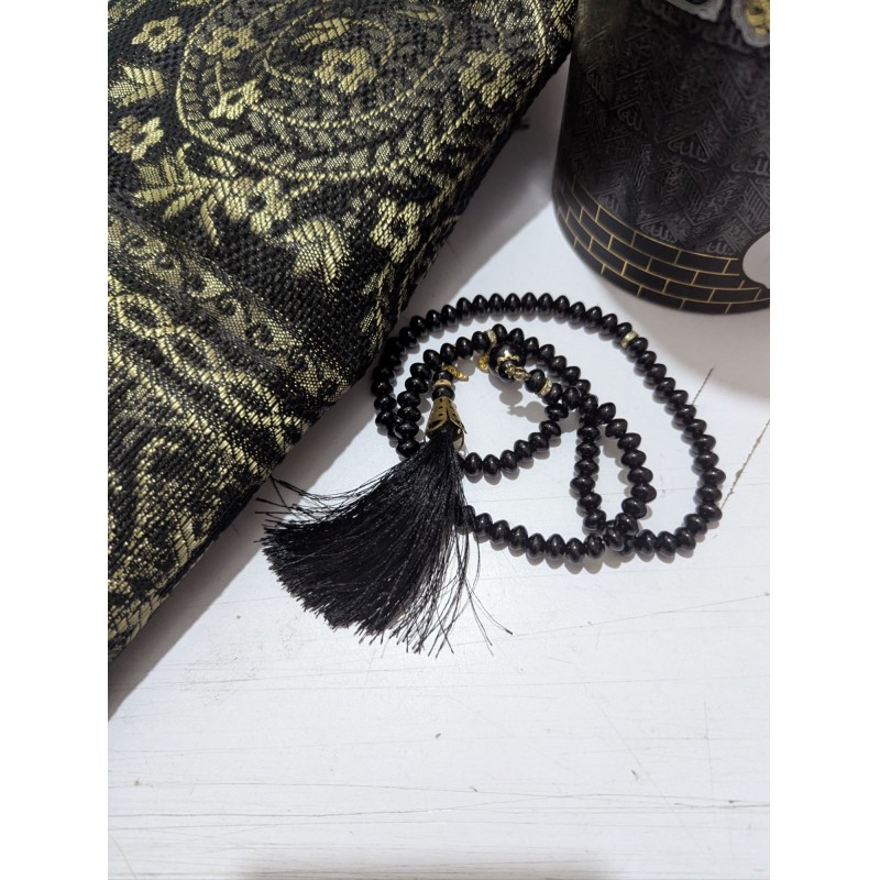 Picture of Premium Kaaba Design Islamic Gift Set Featuring Luxury Taffeta Prayer Rug and 99 Beads Tasbih Rosary in Elegant Cylinder Box Perfect for Ramadan Eid Hajj and Special Muslim Occasions Worldwide.-black