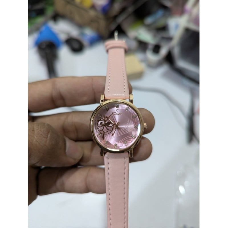 Picture of Chenhan Fashion Luxury Pink Butterfly Print Analog Watch for Women and Girls featuring a Stylish Rose Gold Case, Premium Soft Leather Strap, Precise Quartz Movement, and Elegant Diamond Accents for Daily Wear.-Pink