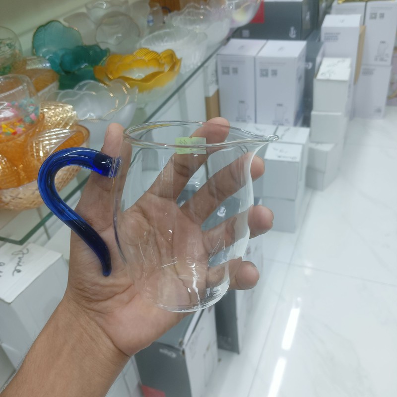 Picture of 1pcs Glass Tea Pitcher, Chinese Tea Set Accessory, Chahai, Teacup, Latte Art, Coffee Milk Frothing Cup, Clear, Friendly to Beginners 400 ml-Multicolor