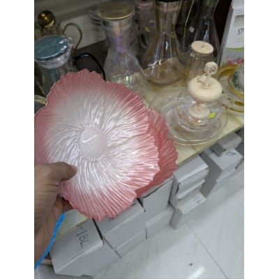 Picture of Elegant 3-Piece Pink Flower-Shaped Glass Serving Bowl Set, Decorative Petal Design Crystal Fruit Plates, Versatile Stackable Ombre Dessert Bowls and Candy Dishes, Luxury Tableware for Modern Home Decor and Special Celebrations.-Multicolor