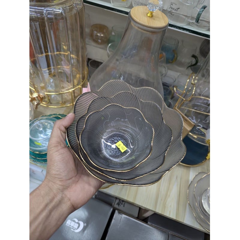 Picture of Exquisite Grey Wavy Glass Serving Bowl Set with Lustrous Gold Rim, Vertical Ribbed Texture, Irregular Lotus Flower Shape, High-White Crystal Clarity for Elegant Salads, Soups, Desserts, and Luxury Table Decor.-Multicolor