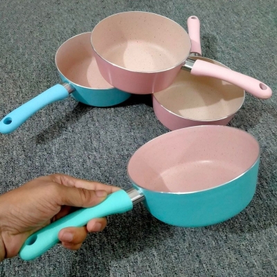 Picture of 1pcs16cm Mini Classic-Style Soup Pan Pot Set Aluminum Non-Stick with Handle Gas Cooker Compatible Non-Stick Sauce Pan Stock Milk Pan multiple color-Multicolor