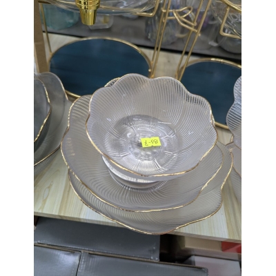 Picture of Premium Lotus Flower Shaped Glass Serving Bowl Set with Elegant Golden Rim; Luxurious Scalloped Textured Clear Glassware for Salad, Fruit, and Dessert Display, Ideal for Wedding Gifts and Modern Home Kitchen Deco-Multicolor