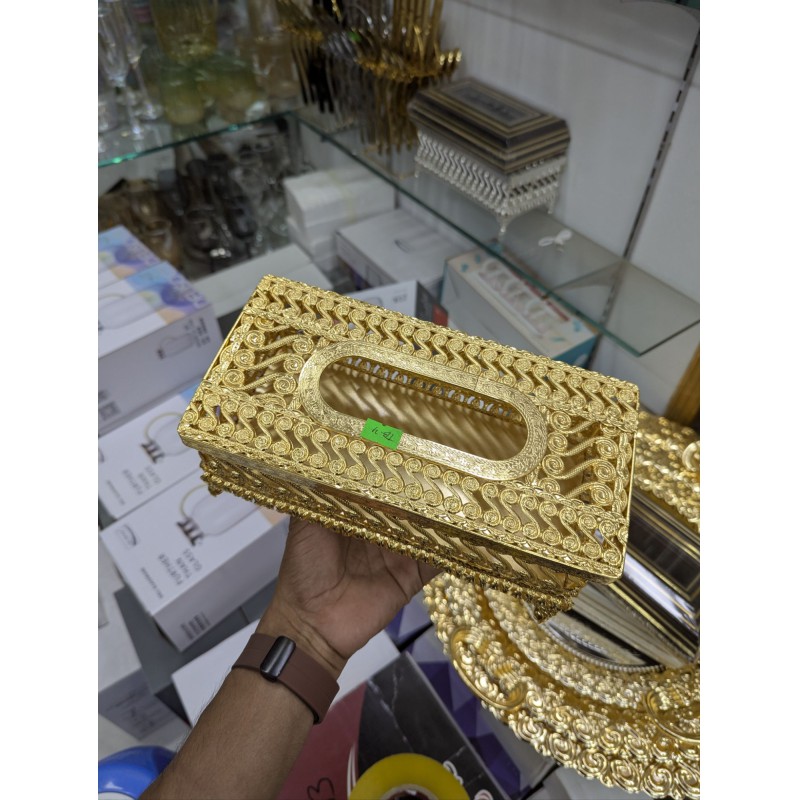 Picture of Luxury Gold Tissue Box Holder Elegant European Style Metal Decorative Paper Napkin Case for Home Office Dining Table Living Room Vanity Decor High Quality Gold Plated Rectangular Stylish Facial Tissue Cover.-Gold