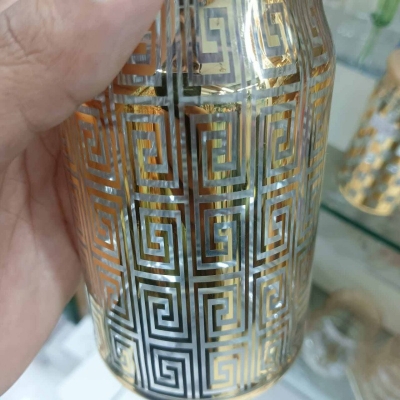 Picture of Printed Glass Tumbler with Lid – 1Pc 400ml Can Shaped Borosilicate Glass with Bamboo Lid & Glass Straw – Perfect for Coffee, Juice & More – Lightweight & Scratch Resistant-golden