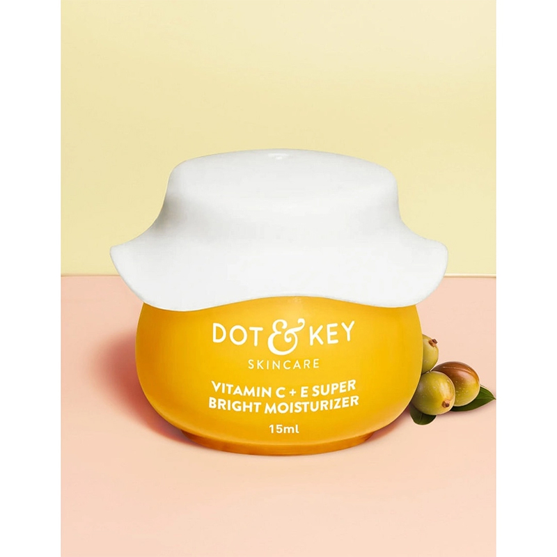 Picture of Dot and key Vitamin C + E Super Bright Moisturizer 15ml