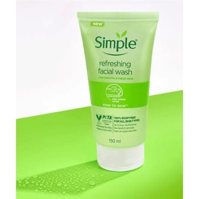 Picture of Simple Refreshing Facial Wash (Uk) - 150Ml