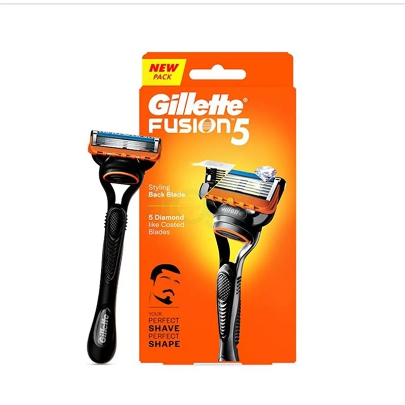 Picture of Gillette Fusion 5 Razor and Blade 4pcs with Styling Black Blade & 5 Diamond Like Coated Blades combo set