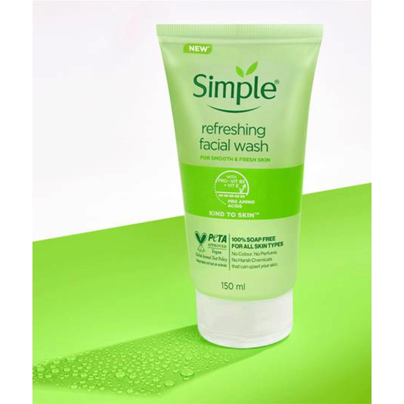 Picture of Simple Refreshing Facial Wash (Uk) - 150Ml