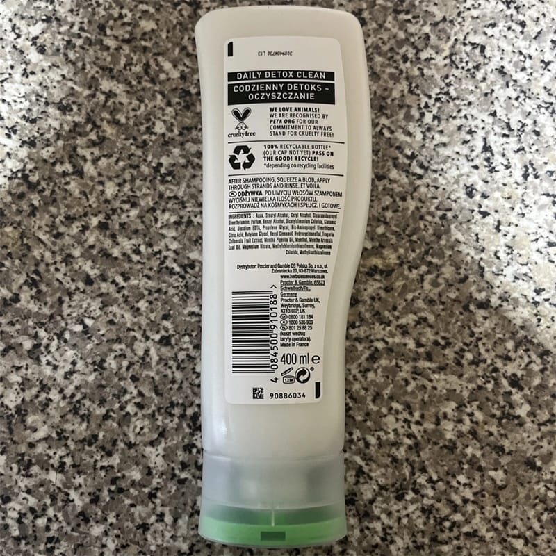 Picture of International France Product Herbal Essences Daily Detox Clean For All Hair Types Conditioner Used For Male/Female 400 Ml