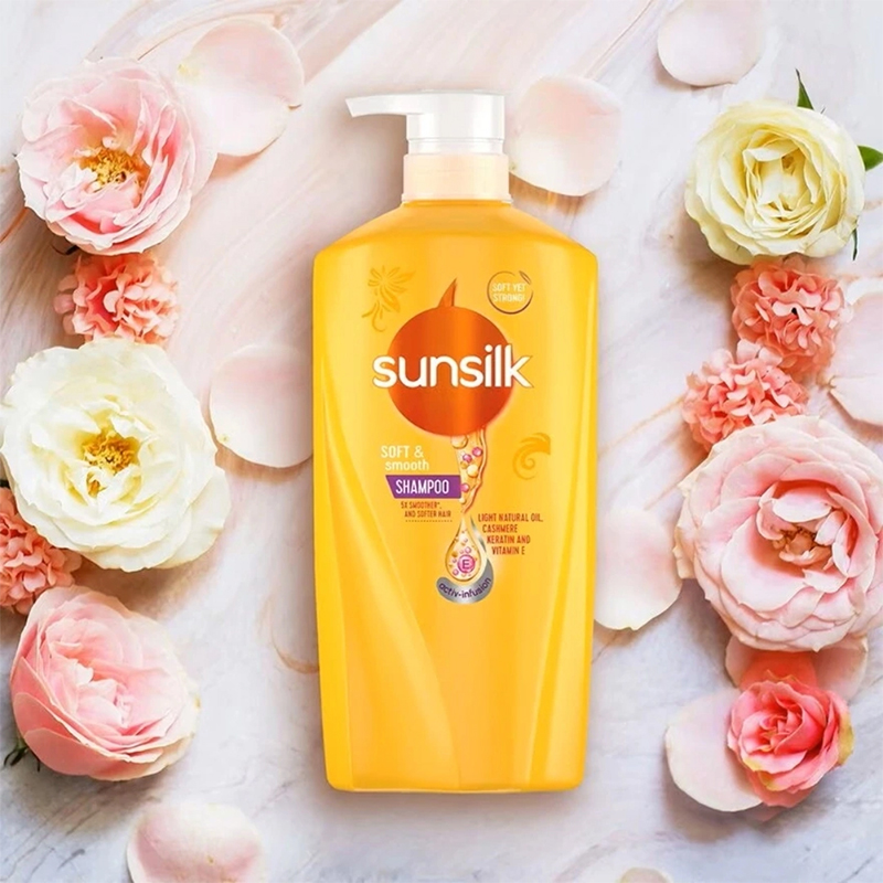 Picture of International Thailand Product Sunsilk Soft & Smooth Shampoo Used For Male / Female 625 Ml