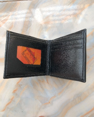 Picture of Best quality Stylish Zipper Leather wallet For Men