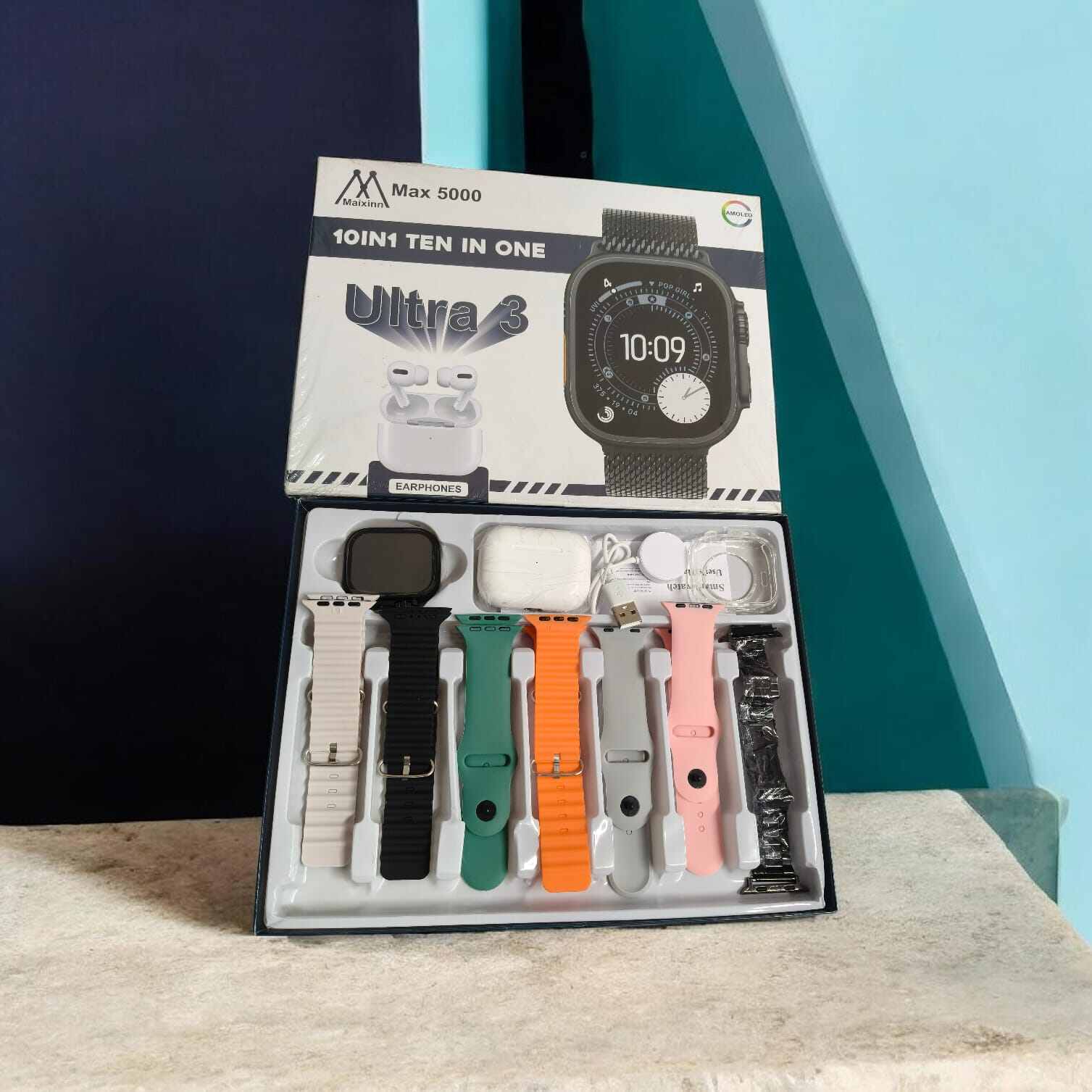 Picture of smart watch max5000 ultra  3.10in1 whith  buds - Multicolor