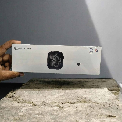Picture of Apple Watch Series 11 - Black